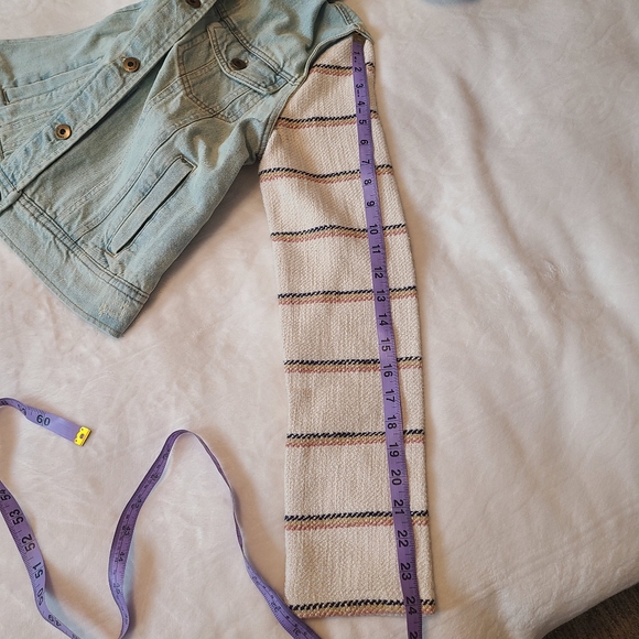 Billabong jean jacket - Picture 9 of 9